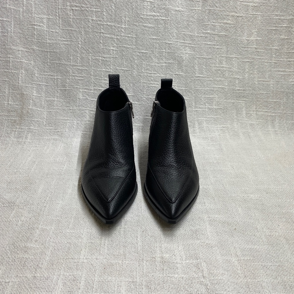 Everlane - Black Leather Boss Bootie Size 7